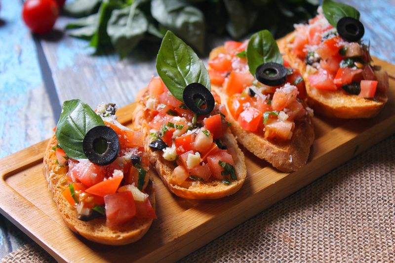 Garlic bread catering starter